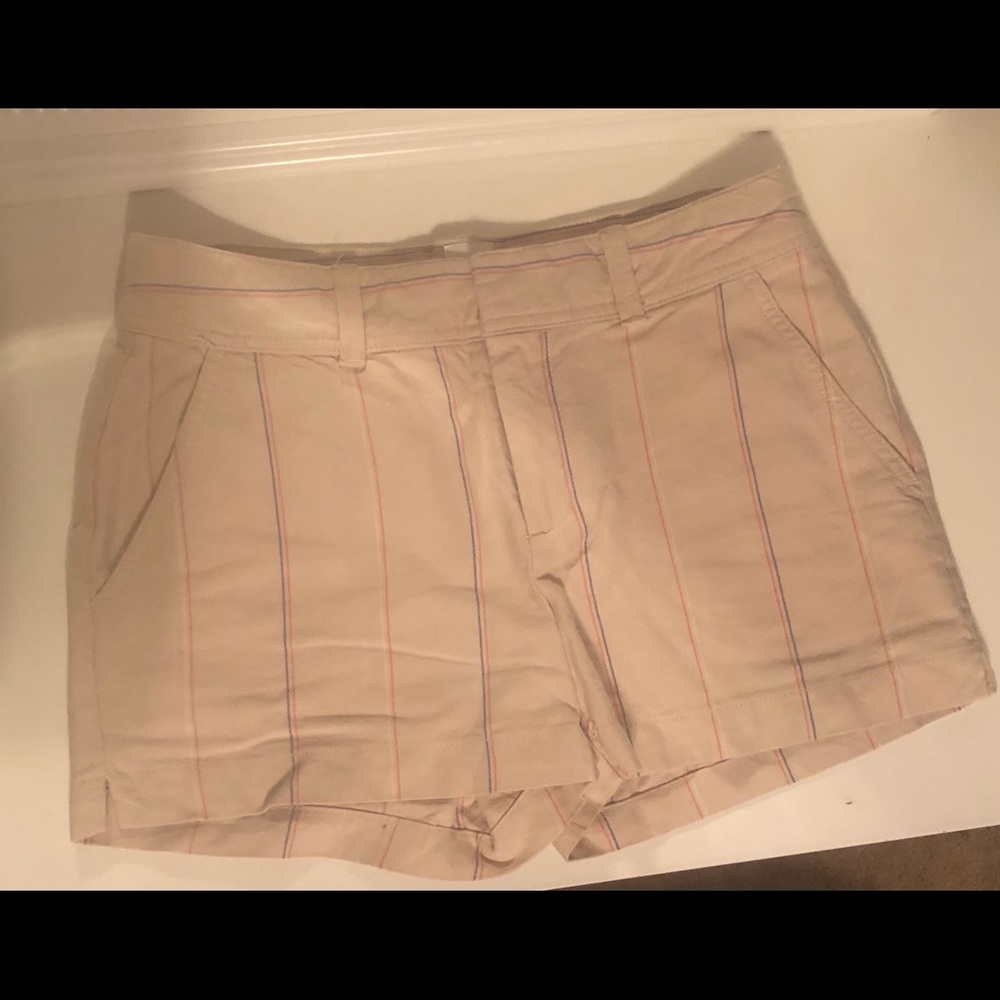 Gap shorts